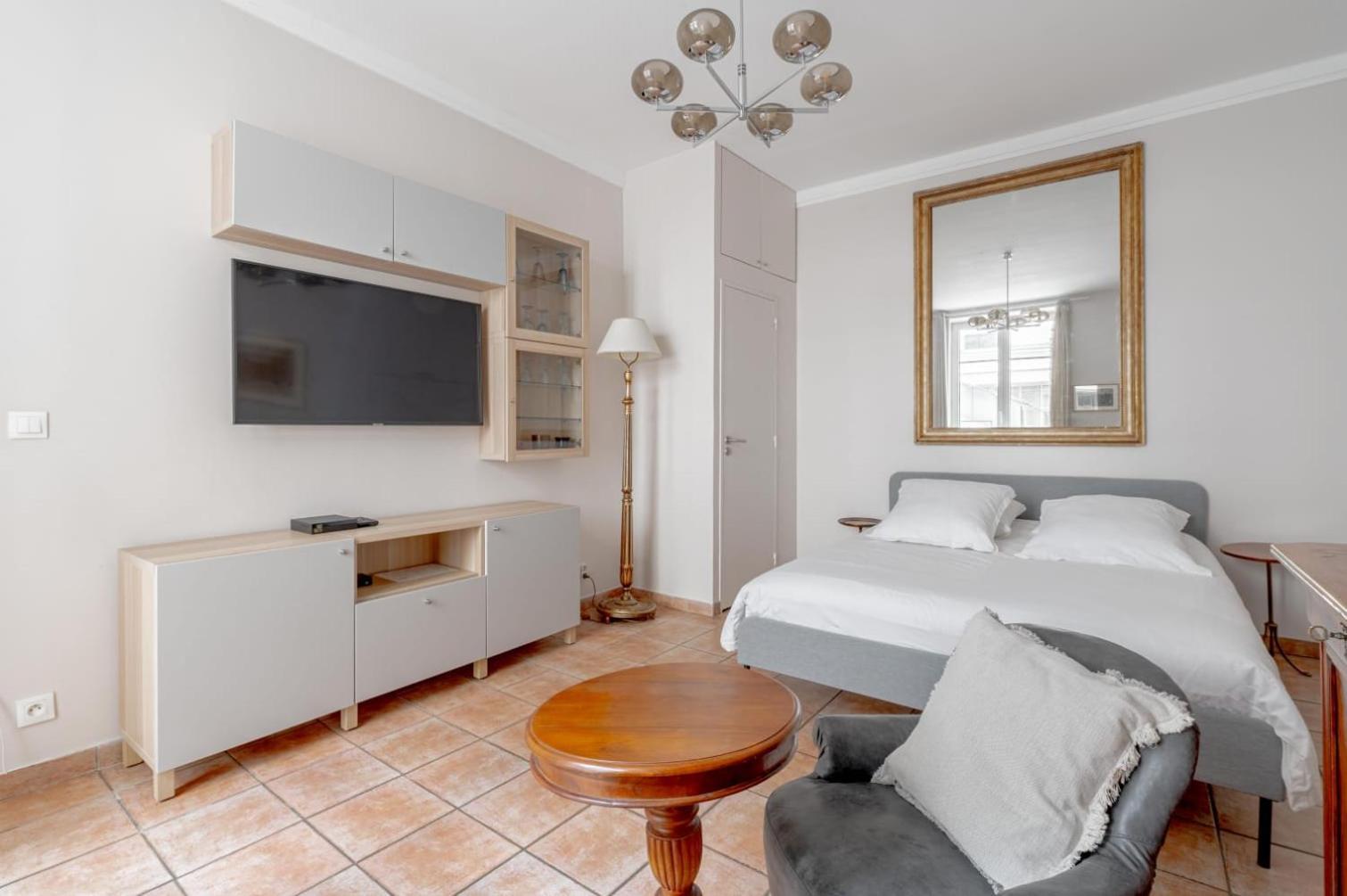 Serenity By Suitehomeparis *